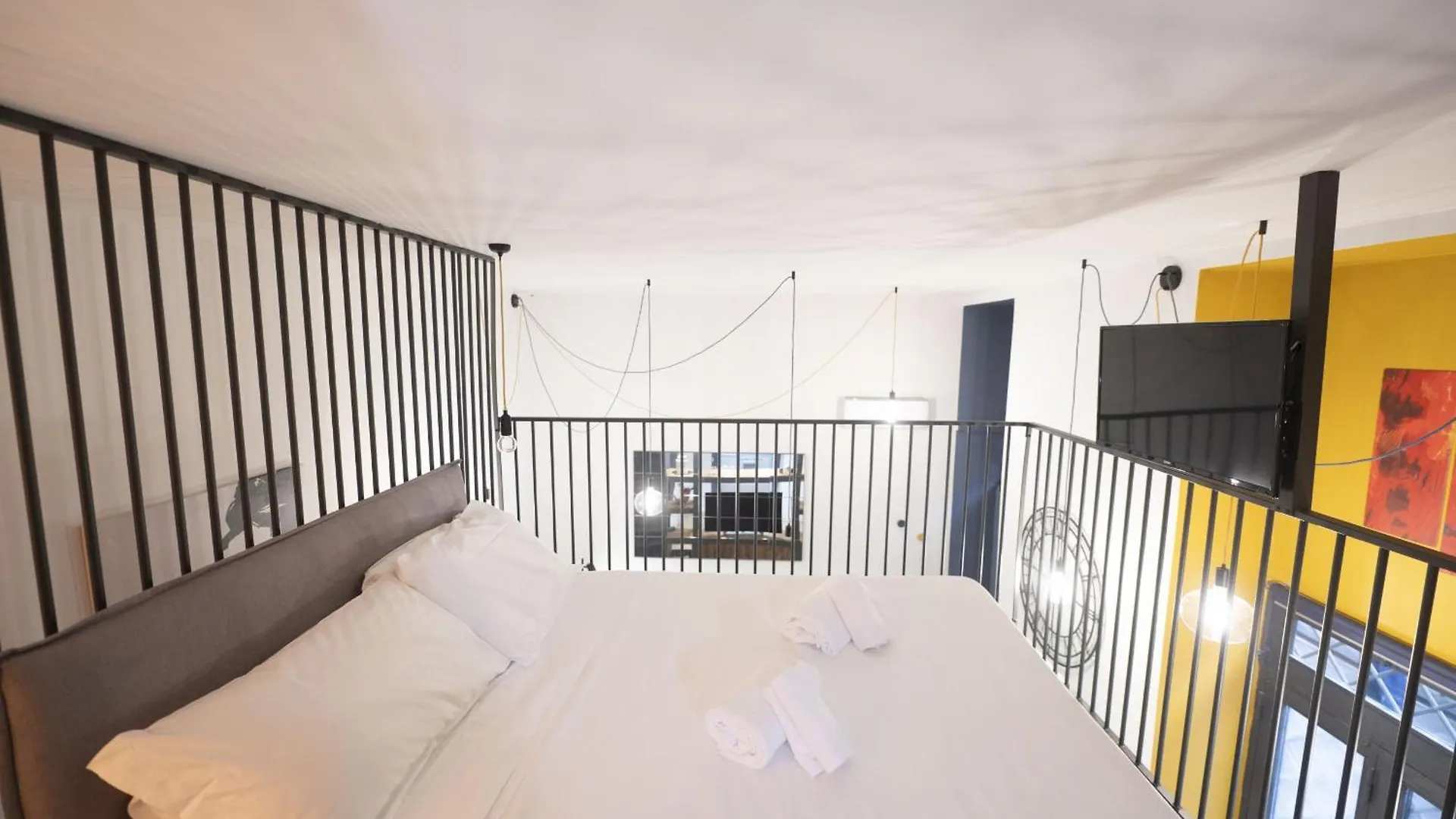 Design And Colorful Loft Near Villa Pamphili Rome 0*,  Italy