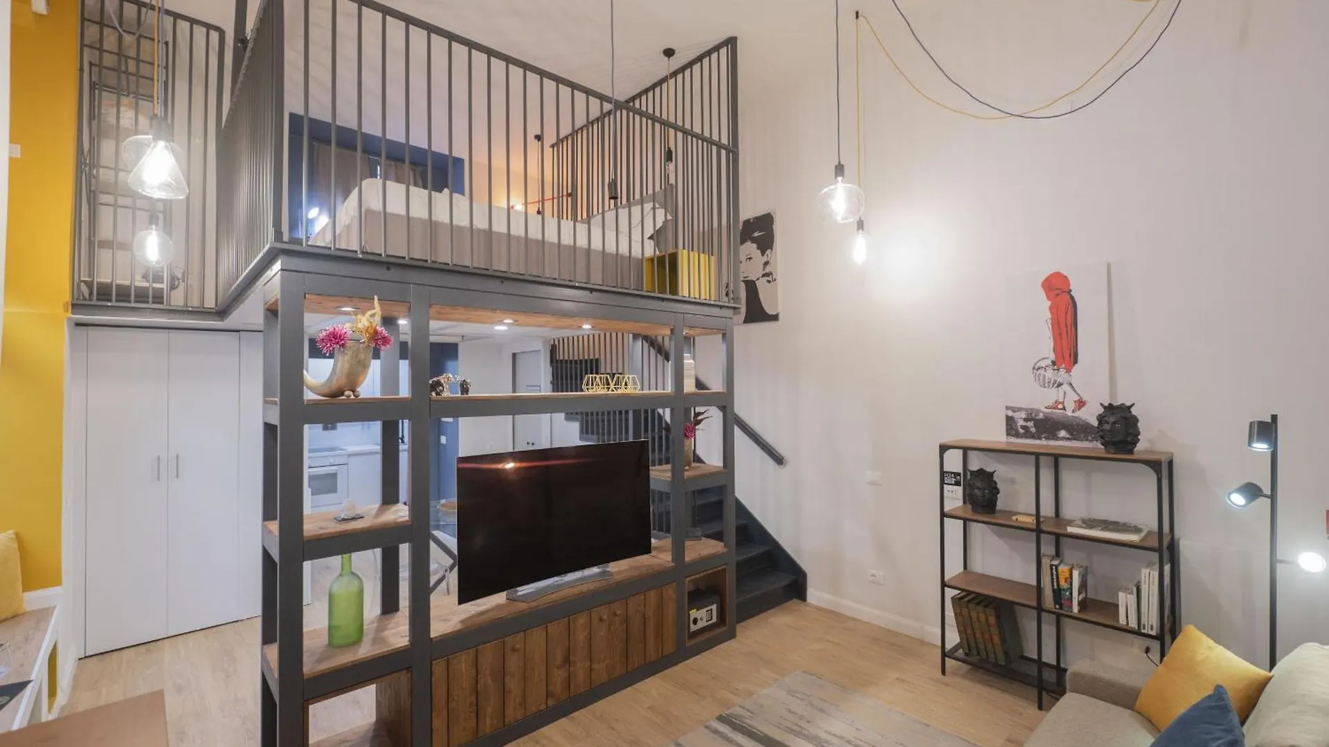 Design And Colorful Loft Near Villa Pamphili Rome Apartment